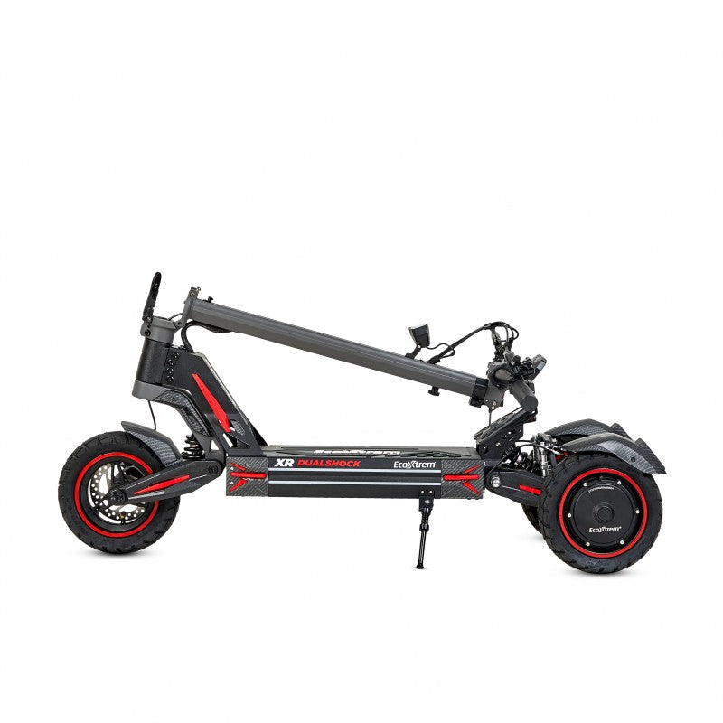 Tank Xanzer patinete eléctrico detalle ruedas y frenos - Patinetes Pro Girona